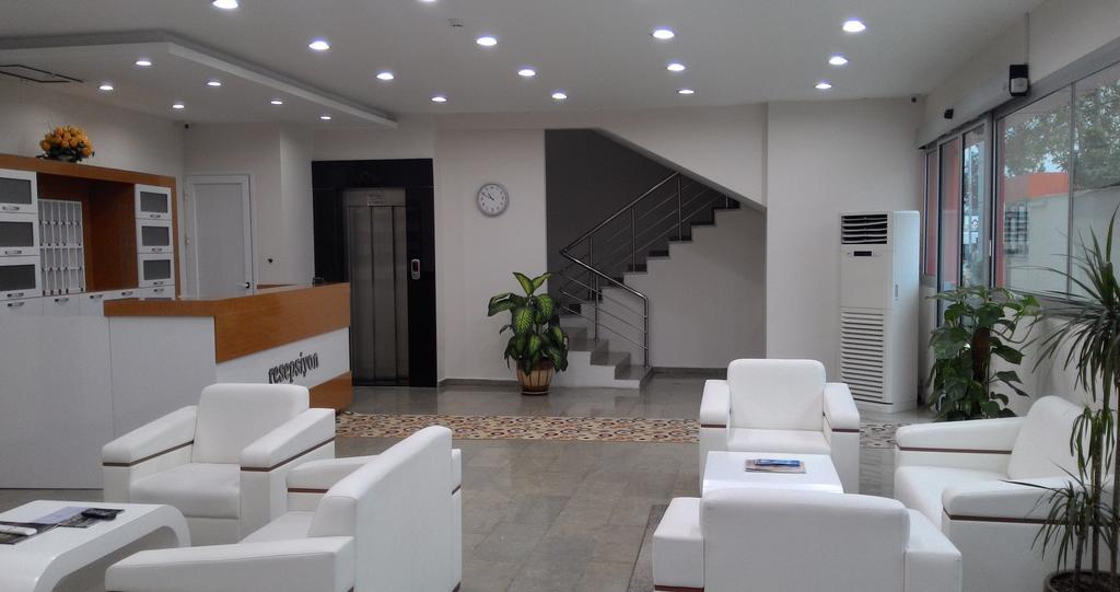 Guney Adana Otel Buitenkant foto